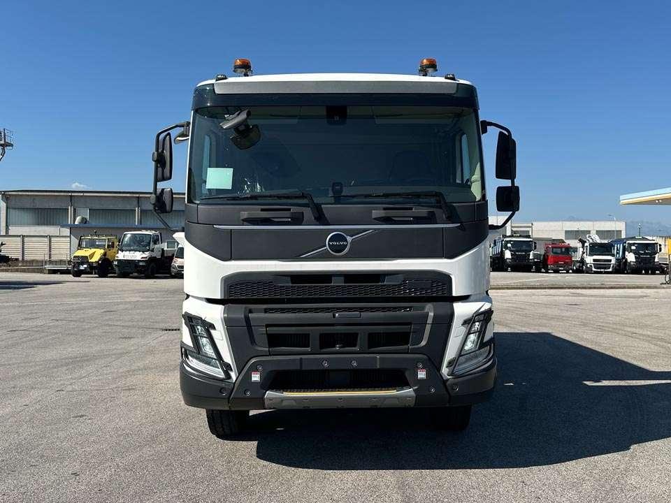 Volvo FMX 460 6X4 Photo 22