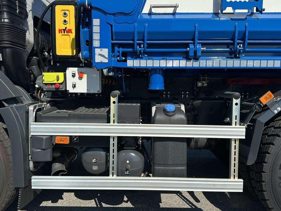 Volvo FMX 460 6X4 Photo 9