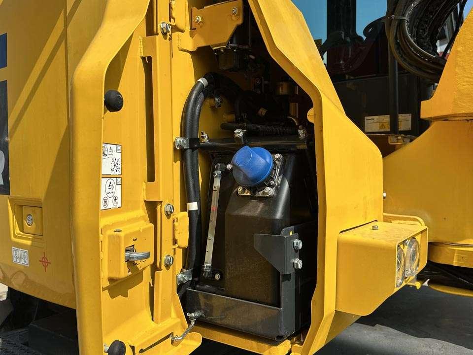 Komatsu PW118MR-11 Photo 14