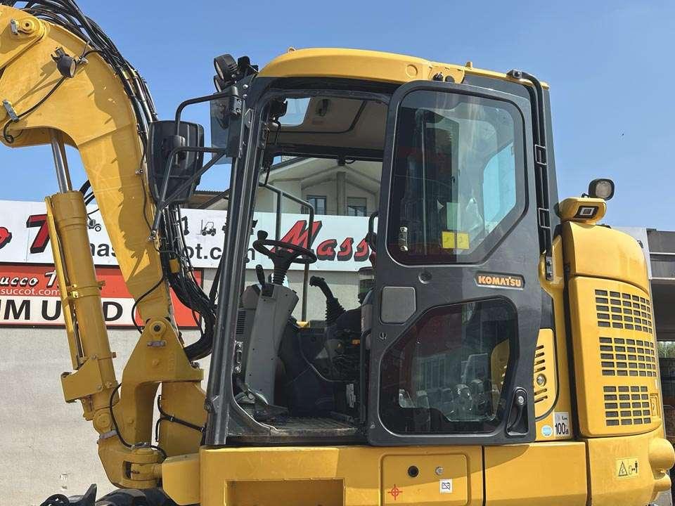 Komatsu PW118MR-11 Photo 16