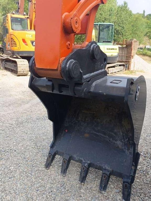 Kubota KX080-3a Photo 15