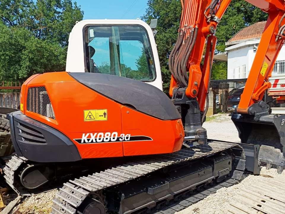 Kubota KX080-3a Photo 2