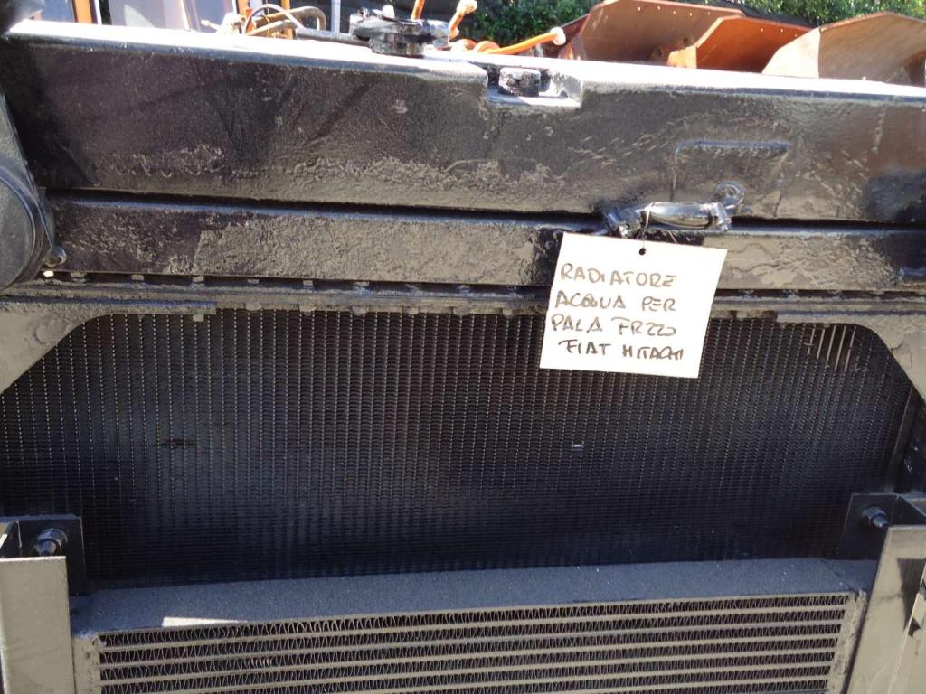 Radiateur eau pour Fiat Hitachi FR220 Photo 2