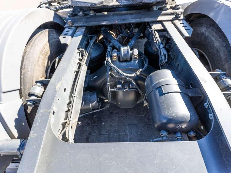Mercedes-Benz ACTROS 1844 LS MP3+VOITH+HYDR Photo 9