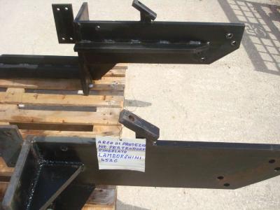 ARCO DI PROTEZIONE pour TRATTORE CINGOLATO LAMBORGHINI en vente par OLM 90 Srl