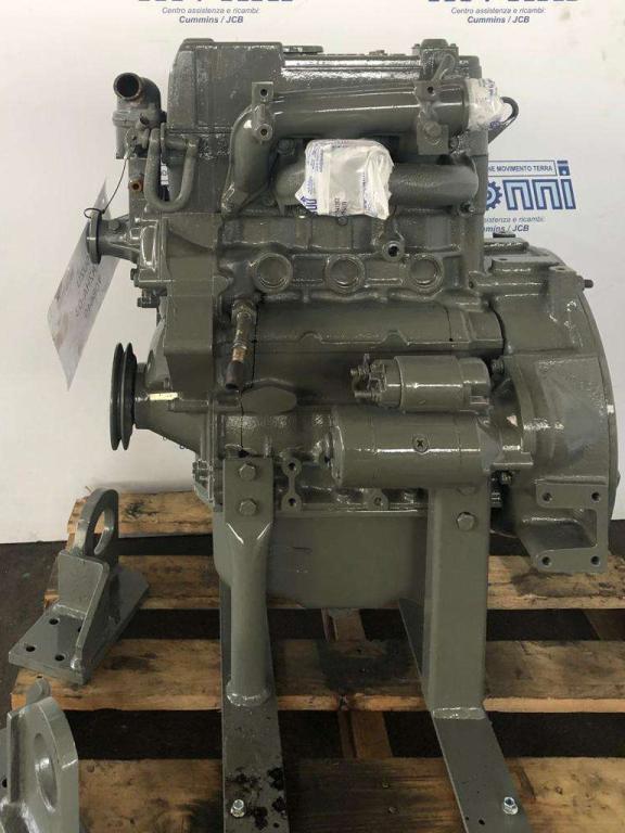 Isuzu 3KR Photo 3