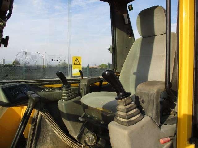 Komatsu PC75R-2 Photo 12