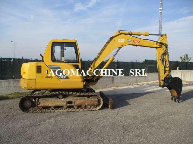 Komatsu PC75R-2 Photo 8