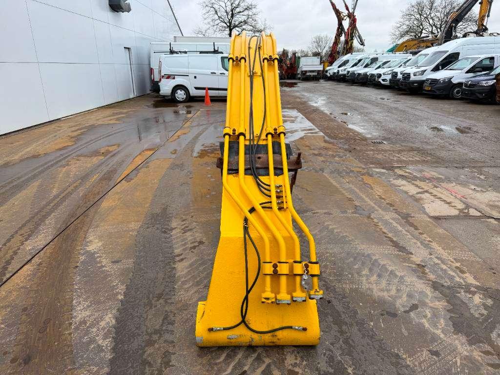 Komatsu Long Reach Attachments 18m - Fits to 20-25t Photo 6