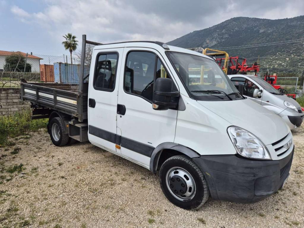 Iveco 35C10 Photo 1