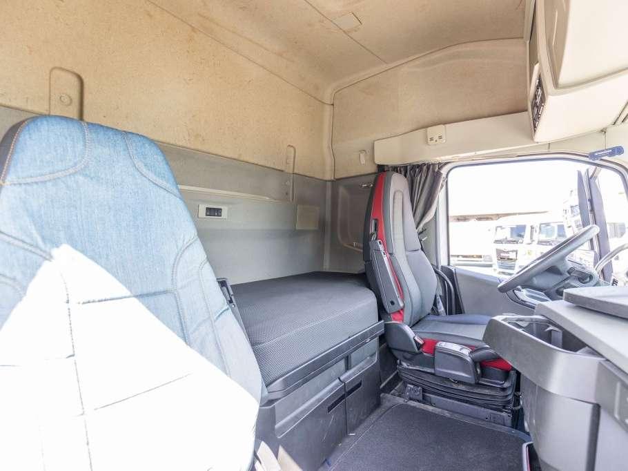 Volvo FH4 460 GLOB Photo 15