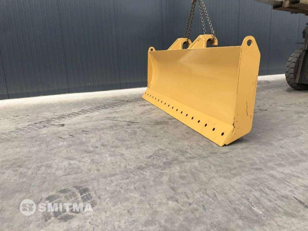 Caterpillar QR Photo 10