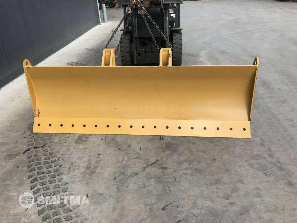 Caterpillar QR Photo 3