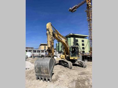 Komatsu PC210NLC-8 en vente par Balavto