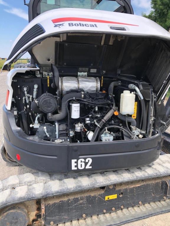 Bobcat E62 Photo 7