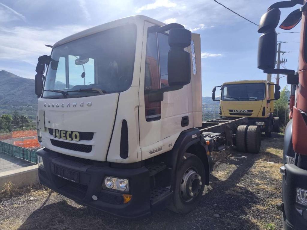 Iveco EUROCARGO 150E22P Photo 14