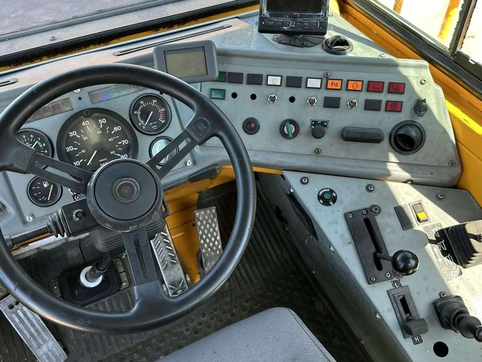 Volvo A25C 6X6 Photo 13