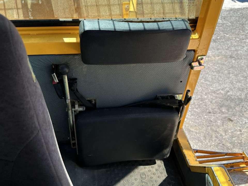 Volvo A25C 6X6 Photo 15