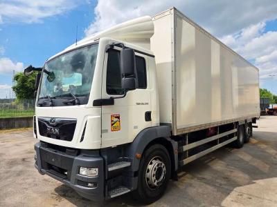 Man TGM 26.320 6X2 en vente par PSL Autocarri Srl