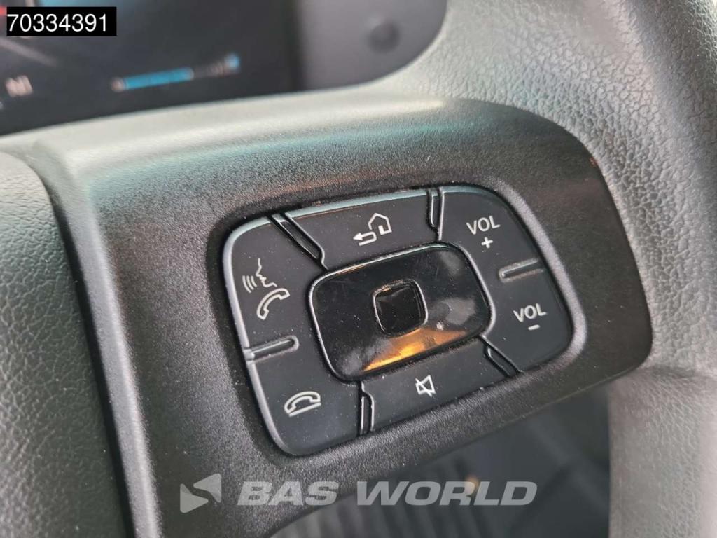 Mercedes-Benz Actros 1845 4X2 StreamSpace Retarder Standklima ACC Navi Photo 27