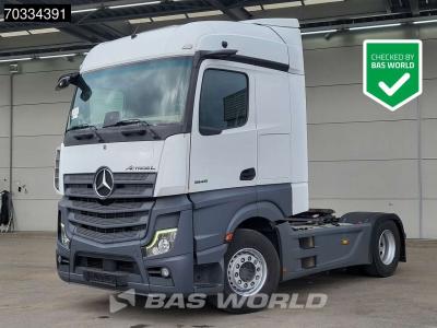 Mercedes Actros 1845 4X2 StreamSpace Retarder Standklima ACC Navi en vente par BAS World B.V.