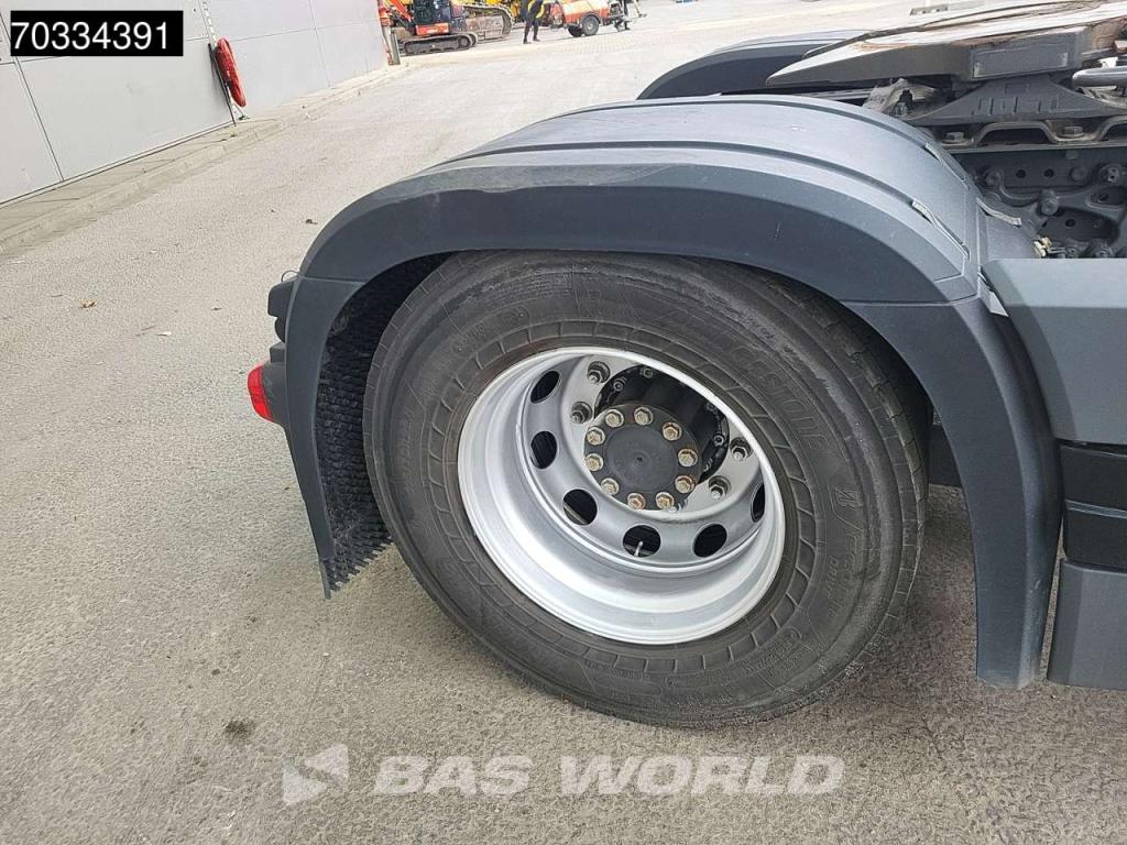 Mercedes Actros 1845 4X2 StreamSpace Retarder Standklima ACC Navi Photo 17