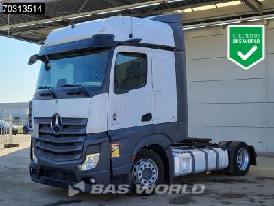 Mercedes-Benz Actros 1845 4X2 Bigspace Lowdeck Mirrorcam 2x Tank en vente par BAS World B.V.
