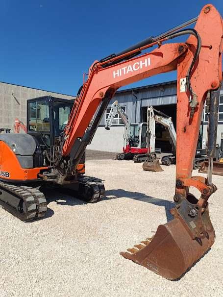 Hitachi ZX65USB-5A Photo 1