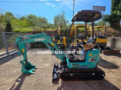 Kobelco SK17 SR-3 en vente par Maggio Macchine Srl