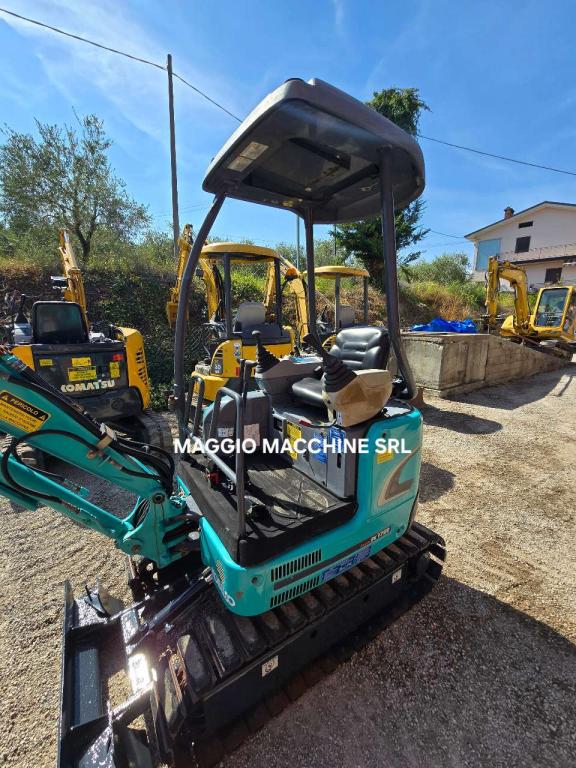 Kobelco SK17 SR-3 Photo 7