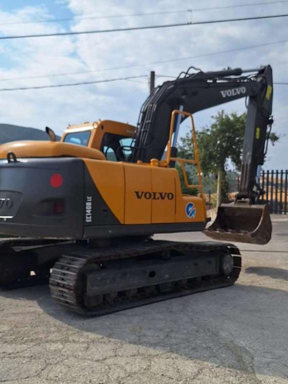 Volvo EC140B Photo 10