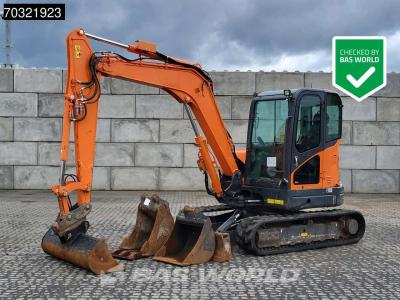 Doosan DX63-3 A/C - 3 Buckets en vente par BAS World B.V.
