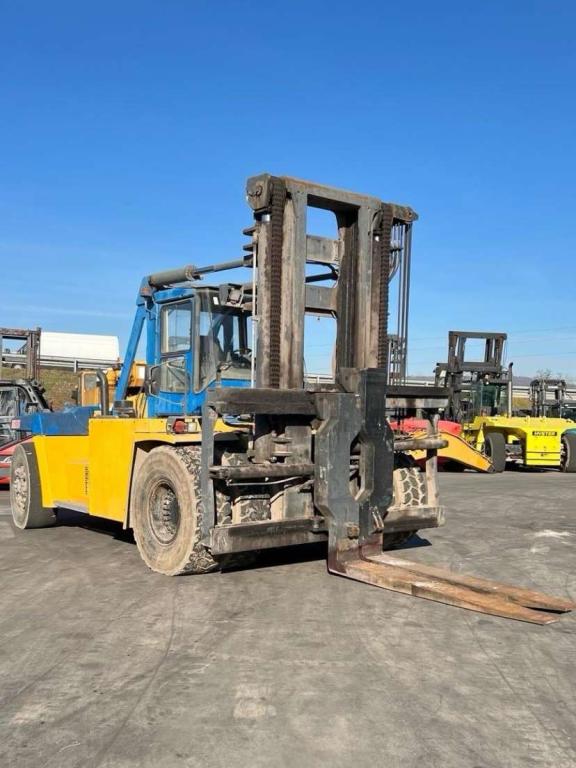 Kalmar DCF330-12 Photo 2