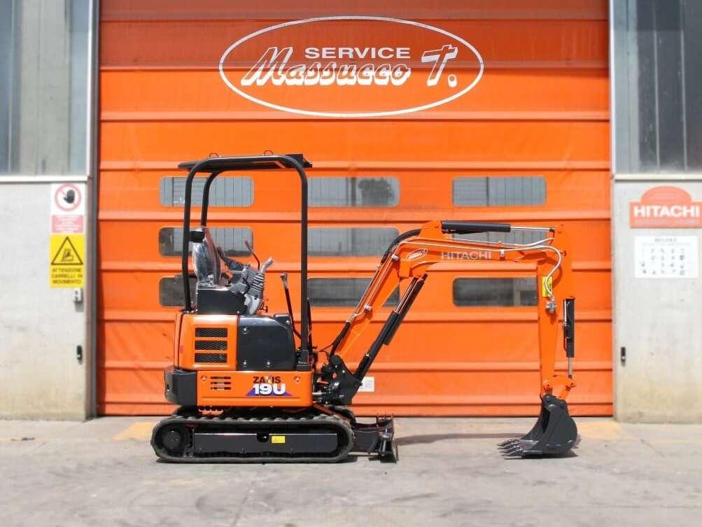 Hitachi ZX19U-6 Photo 14