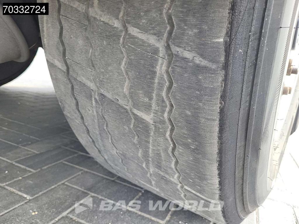 Kässbohrer XS Tailgate 2x Lift Axle Photo 17