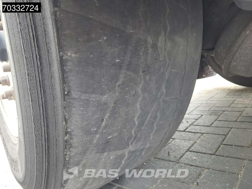 Kässbohrer XS Tailgate 2x Lift Axle Photo 20