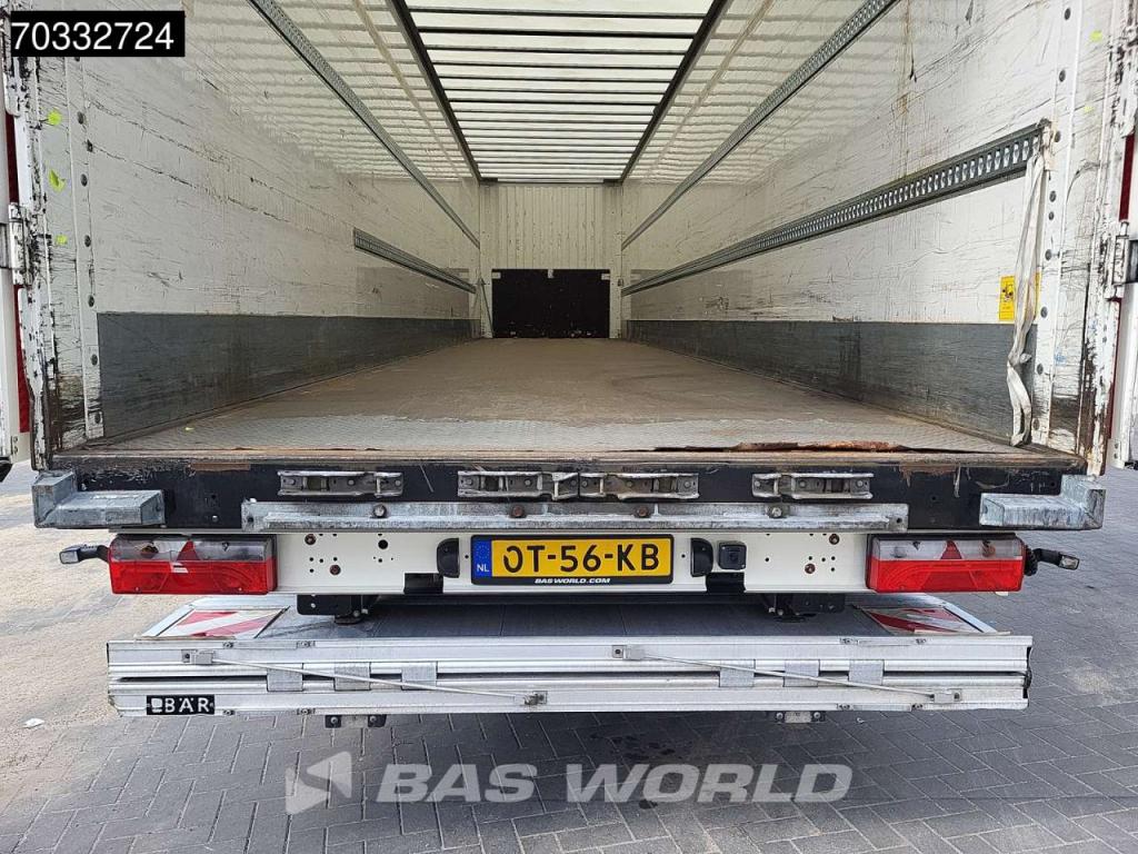 Kässbohrer XS Tailgate 2x Lift Axle Photo 9
