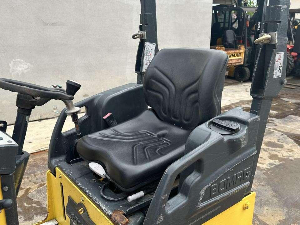 Bomag BW 80 AD-5 Photo 11
