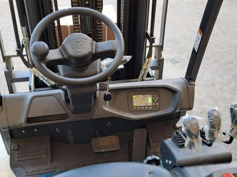 Bobcat B25 Photo 12