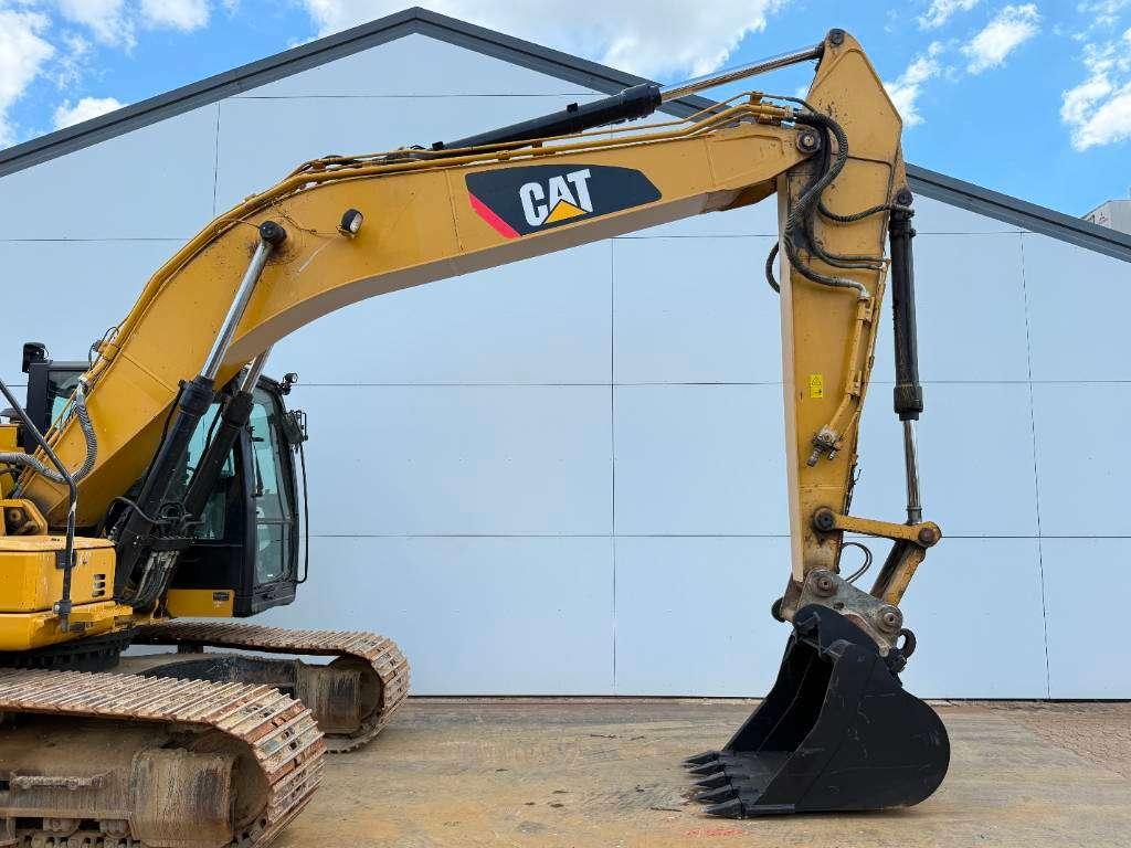 Caterpillar 320FL - New Bucket / Hammer Lines / Camera Photo 17
