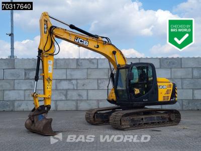 JCB JS131 LC en vente par BAS World B.V.