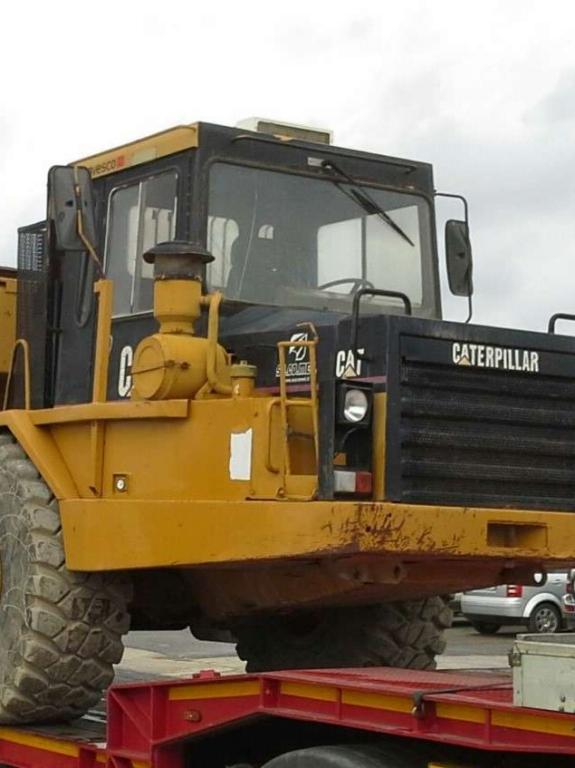 Caterpillar D300 B Photo 2
