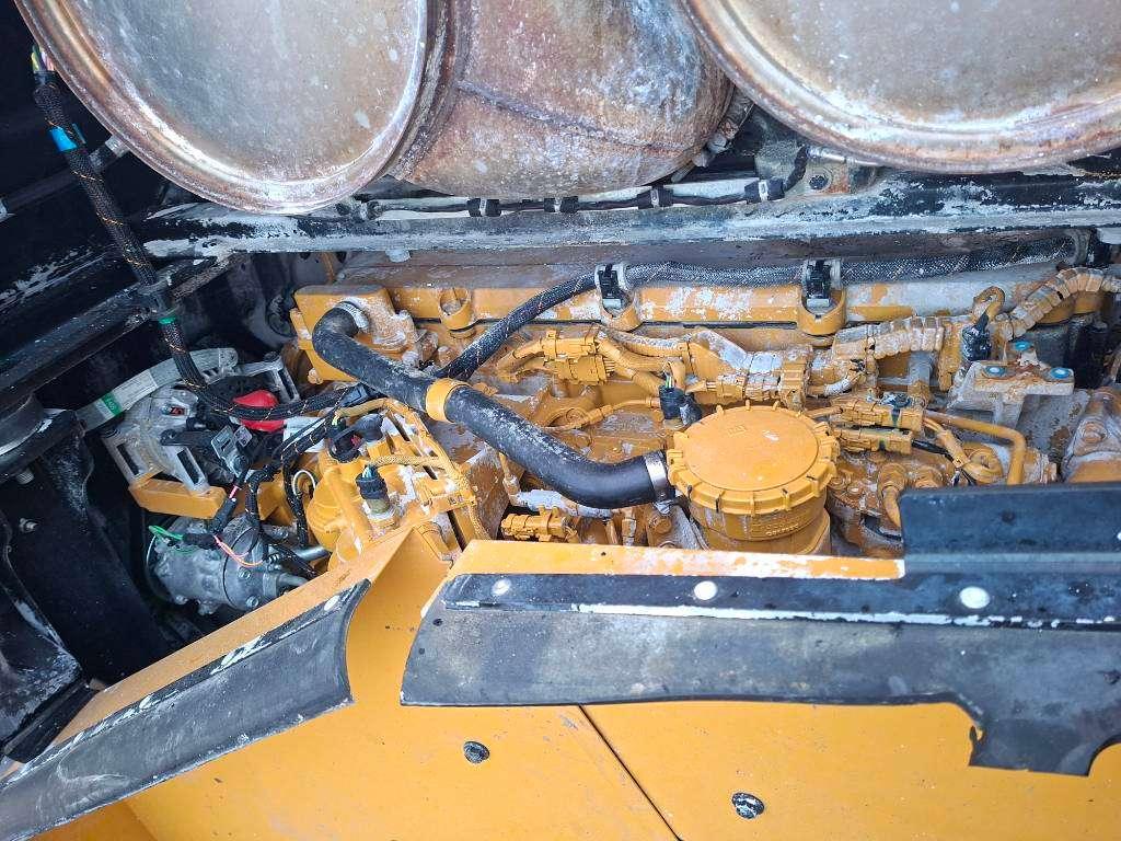 Caterpillar 980 Photo 15