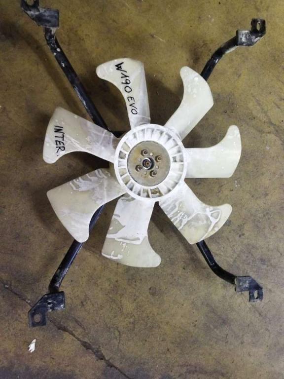 Ventilateur de moteur pour Fiat Hitachi W 190 Evo Photo 1