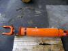 Piston de levage pour Fiat Hitachi W 170 Photo 1 thumbnail