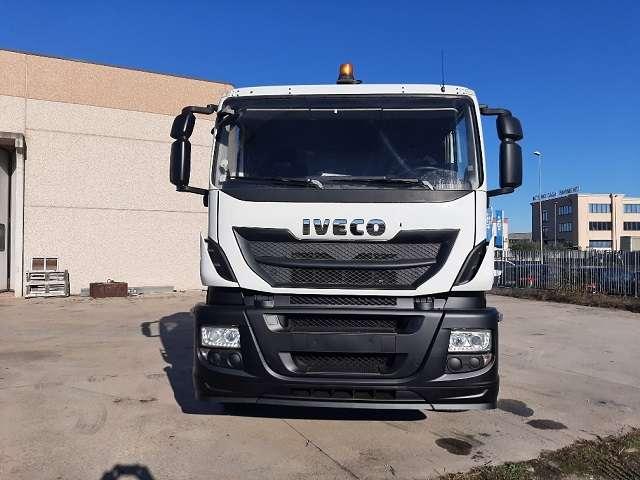 Iveco Stralis AD 260S36 Photo 12
