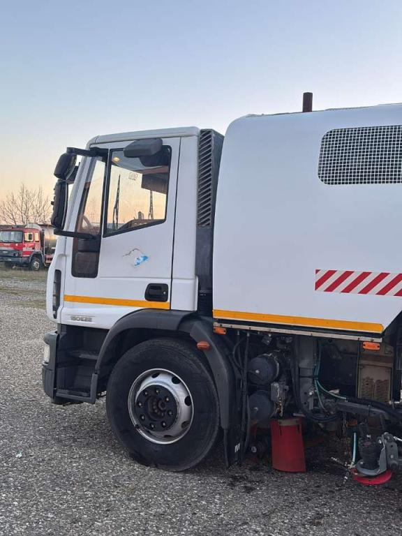 Iveco 160/150/E4 Photo 11