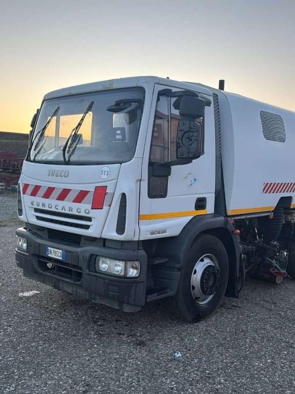 Iveco 160/150/E4 Photo 16