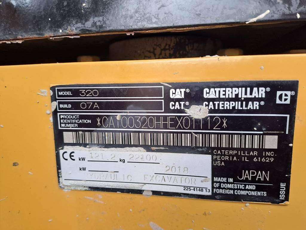 Caterpillar 320 Photo 11