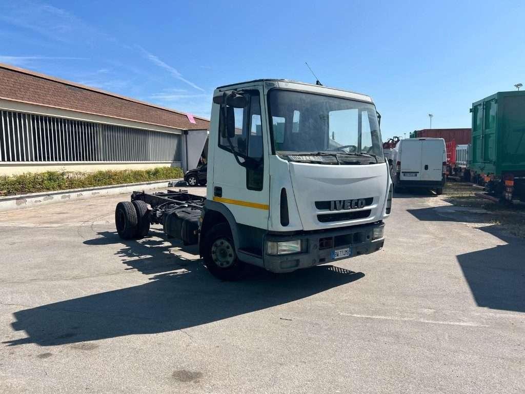 Iveco 80E15 A TELAIO Photo 2